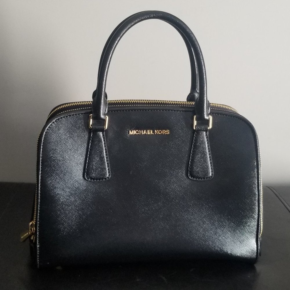 Michael Kors Black Handbag!